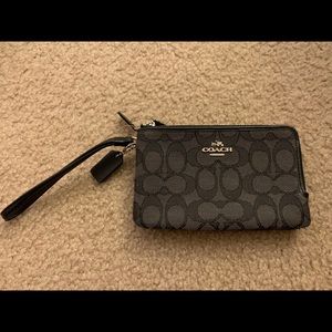 Coach logo Wristlet.  So versatile